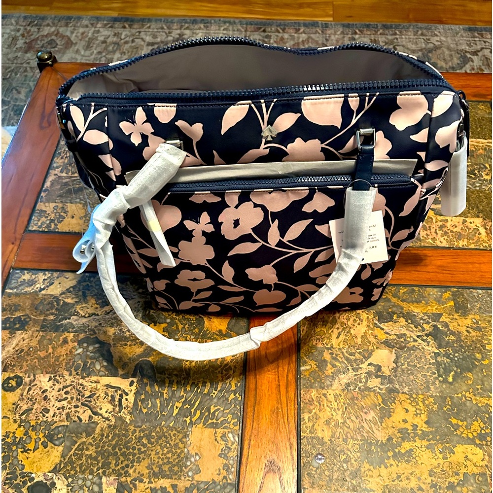 Kate Spade diaper bag. Jae garden vine design. Navy blue & peach